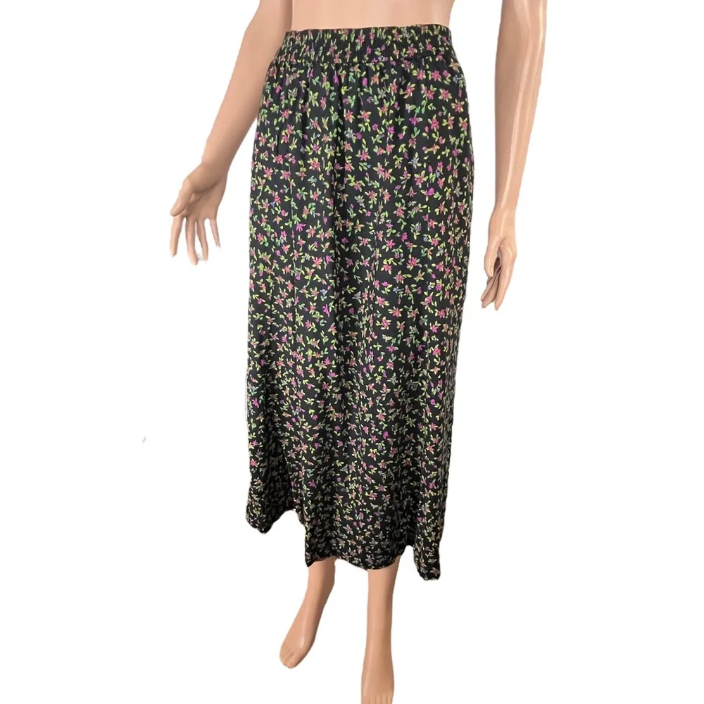 Liz Claiborne Black Floral Midi Skirt - Picture 4 of 10